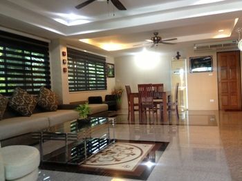 River Hill Resort Kanchanaburi Buitenkant foto
